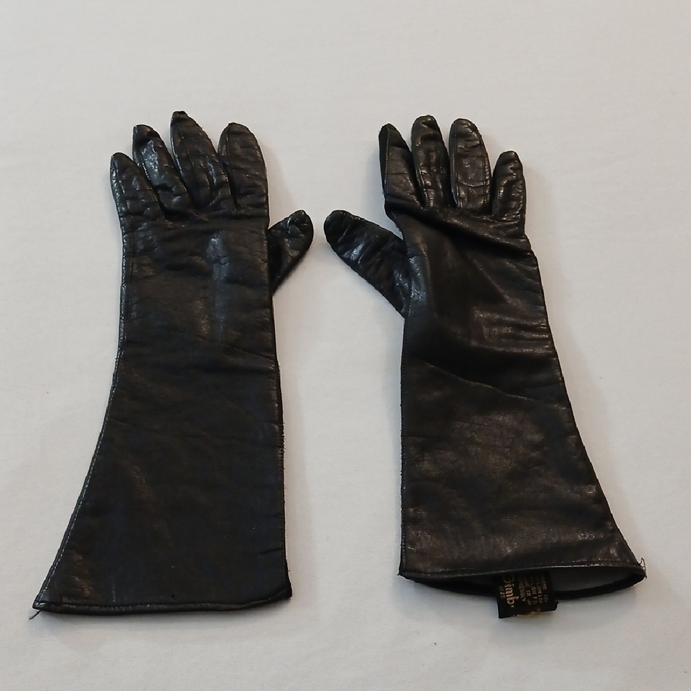 Gimbels Black Leather Gloves